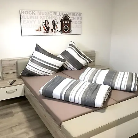 Appartement Ferienwohnung Lo/go