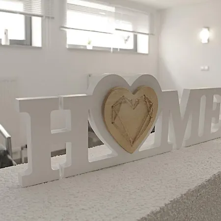 Appartement Ferienwohnung Lo/go *